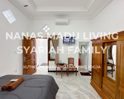Depok Hotel | Nanas Madu Living Syariah Family