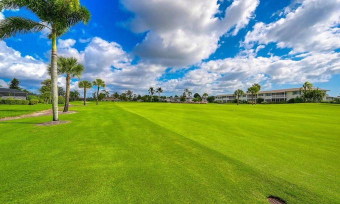 East Naples Villa | Naples Villa with Private Pool on Golf Course