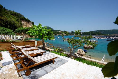 Lakones Apartment | Napoleon On The Beach