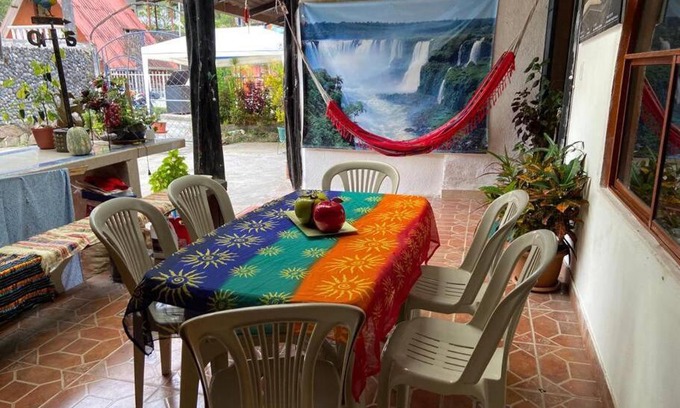 Rio Verde House | NATURAL GEM in Rio Verde-Baños; Casa de campo
