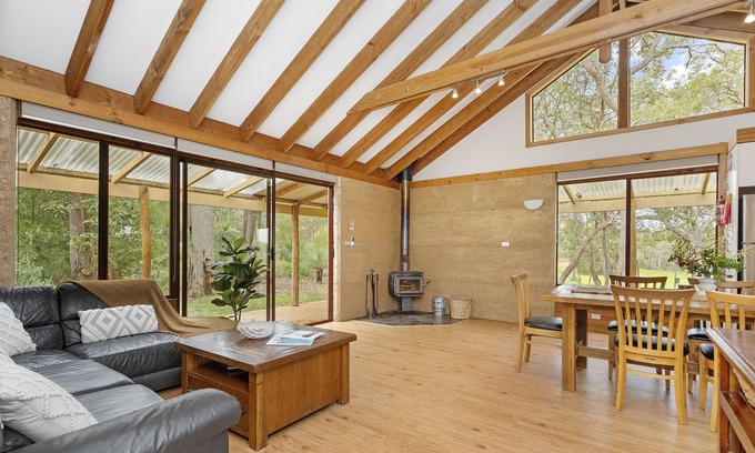 Quedjinup Cottage | Nature lover's dream set in a natural bush setting with lake views. Pet friendly