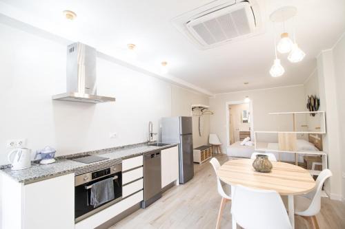 Poblats Maritims Apartment | Nautical Flats by Concept