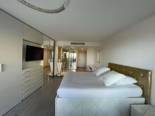 Naturist Village Apartment | NAUTILIA 101 - Luxe avec Jacuzzi - 2 personnes