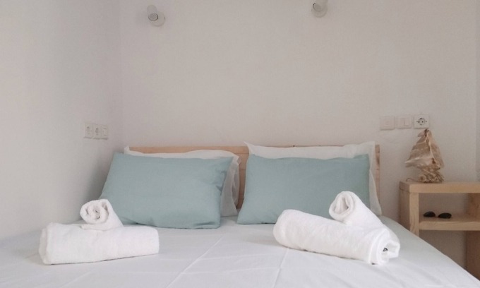 Glinado House | Naxos summer nest. (1 bedroom sleeps 2 people)
