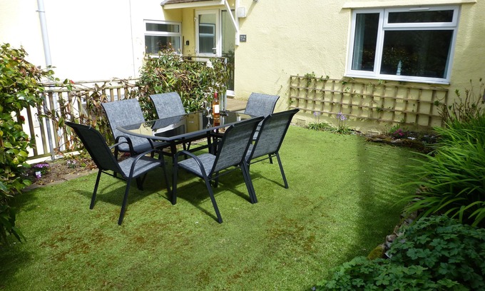 West Looe Apartment | Neap Tide Looe, 3bed2bath, close to town/beach, ideal for couples/families