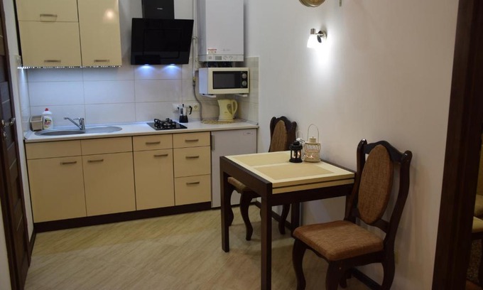 Halyts'kyi district Apartment | Near Citadel Apartment 2