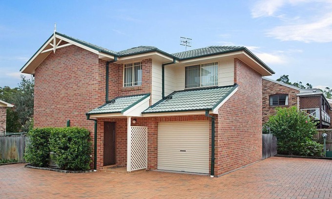 Hawks Nest House | Near Jimmys Beach