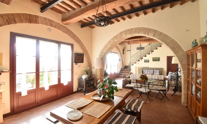 Villa Parigini House | Near Siena (6 km), in Chianti, swimming pool and terrace, Wi-fi, A/C