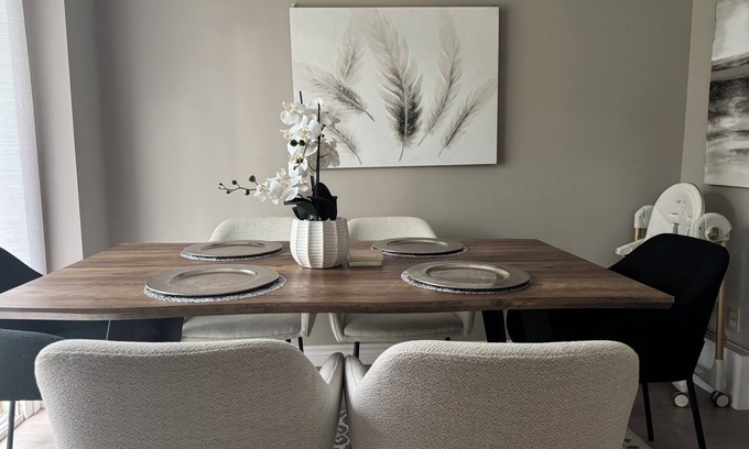 Keswick House | Neat Cozy Family Friendly Home