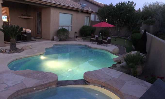 Gold Canyon House | Need a Vacation? Gold Canyon, AZ. Available the month of May 2023! Book today!