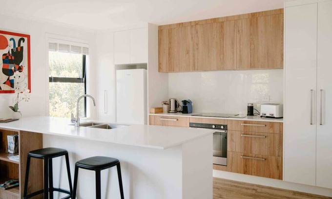 Nelson House | Nelson Central Town House