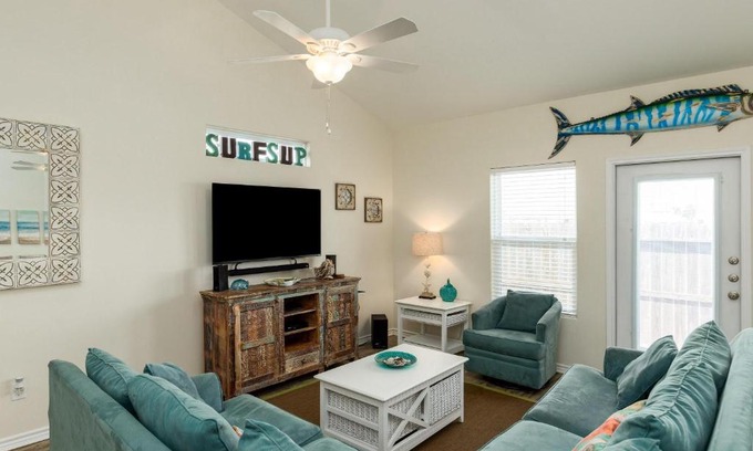 Corpus Christi Villa | Nemo Cay Resort D102K