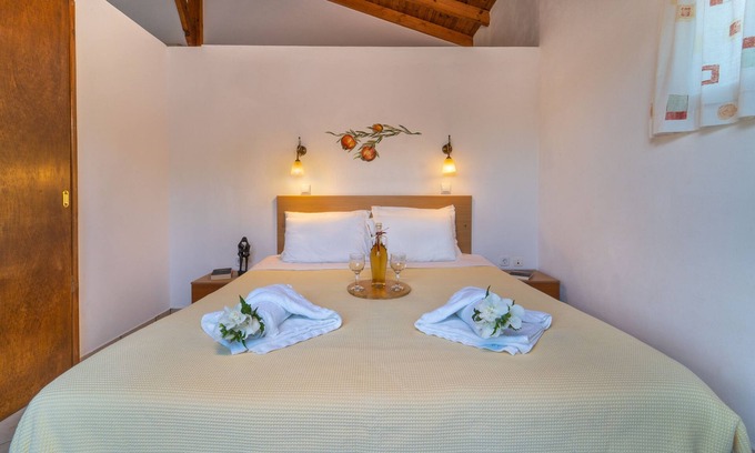 Pylos-Nestoras House | Nerine House