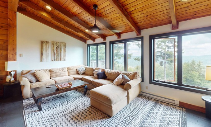 Snowshoe House | Nestle Up in this Cozy 4BR Stemwinder - sleeps 13! by RedAwning