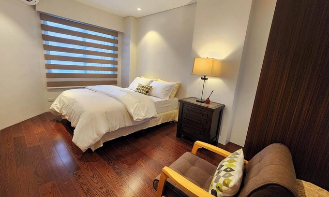Maribago Apartment | Nestled inside a quiet seaside resort complex in Mactan Cebu.