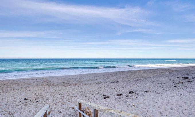 Nettles Island House | Nettles Island Jensen Beach Home: Walk to Ocean!