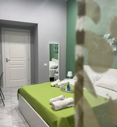 Naples Bed & Breakfast | Neve al Sole