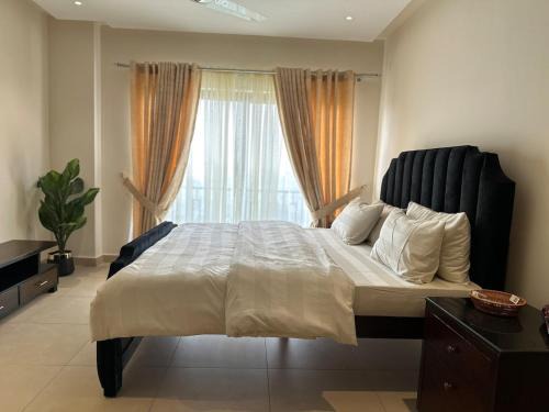 Lahore Apartment | NEW 1 Bed Studio heart of Lahore l Kalma Chowk l Indigo Boutique Apartments
