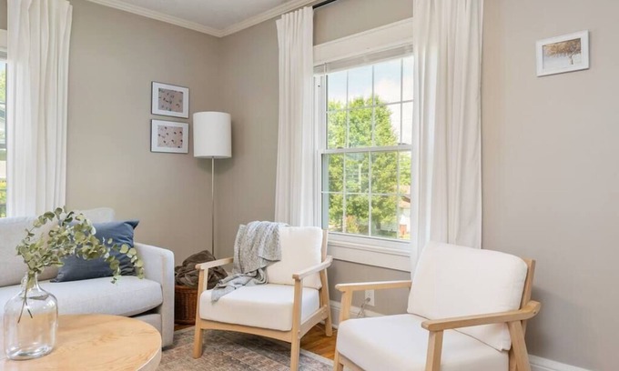 Knoxville House | NEW 2-Bedroom|5 Mins to Downtown