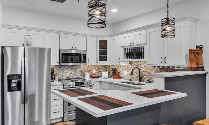 Nashville Condo | NEW! 2nd Floor Front Side Signature Suite - 201 by Grand Wood Suites