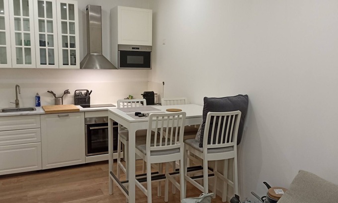 Toulon Apartment | New air-conditioned studio with terrace n4