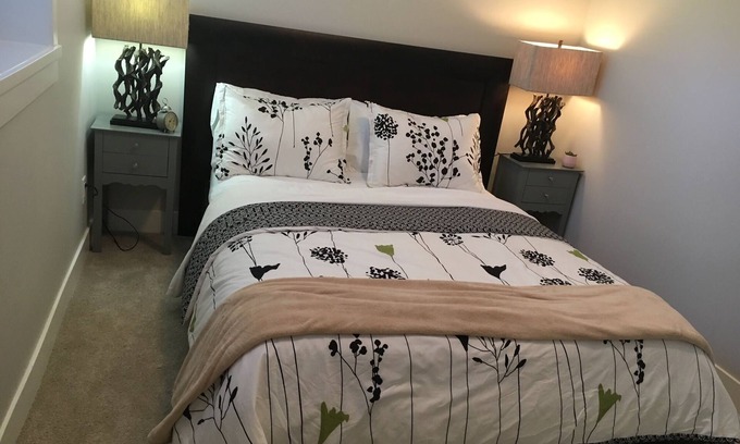 Guildford House | New and Cozy 2 bedrooms suite