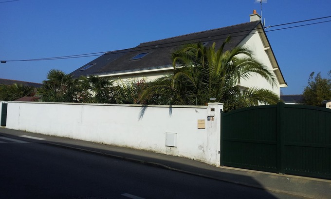 Saint-Nazaire Apartment | New apartment for rent with luxurious furnishings