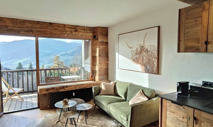 Le Planellet Apartment | New apartment in Megève - Mont d'Arbois (cable car 3 min walk) with view