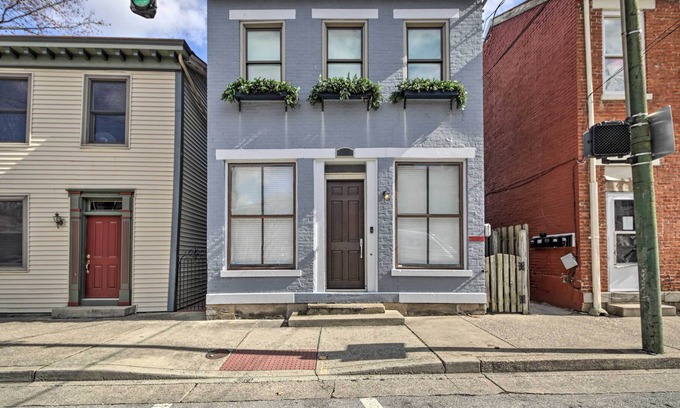 Covington Apartment | NEW! Beautiful Apt in the Heart of Mainstrasse!