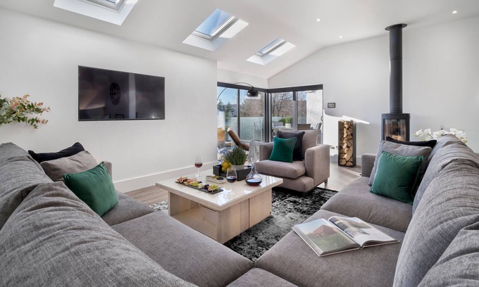 Bowness-on-Windermere House | NEW - Berkeley House - RECENTLY LAUNCHED - Luxury Lake View