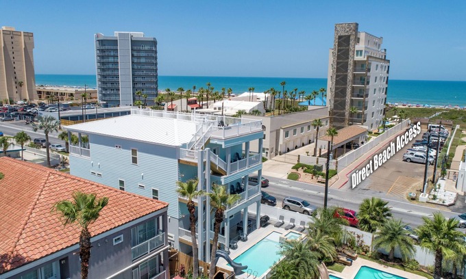 South Padre Island House | New Build! Direct Beach Access/Rooftop 360 View/Indoor Bball court/10 En-Suite/Heated Pool & HotTub!