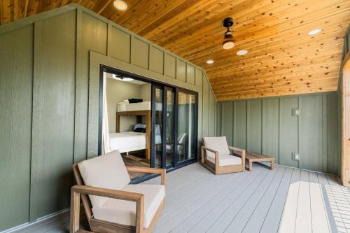 Downtown Columbus House | New Build Hot Tub Dtown ShortNorth
