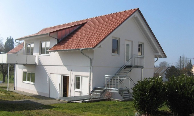 Ueberlingen House | New building! quiet location, 3 bedrooms, over 100 sqm, garden, WLAN free of charge