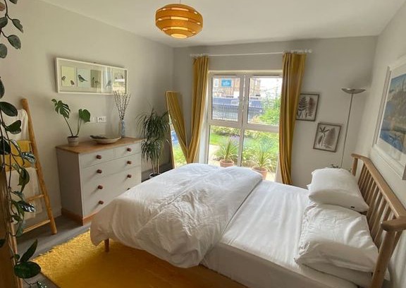 Uxbridge South Apartment | New Canal-Side Apartment with Private Terrace!