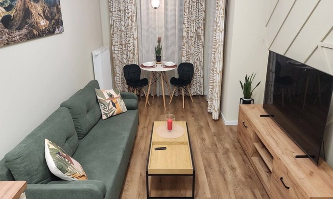 Podgorze Apartment | New Charming 1-bedroom apartment in Beautiful Kraków with WiFi