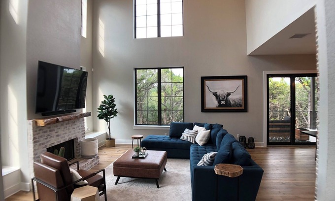 Canyon Lake House | New construction home minutes away from Guadalupe River and Canyon Lake dam