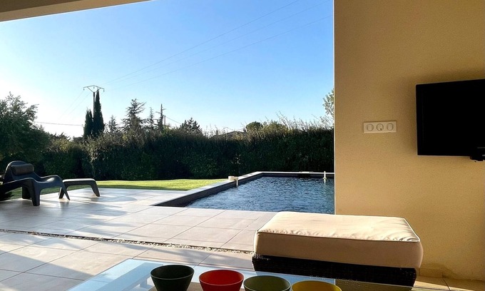 Marsanne Villa | New, contemporary, fully air-conditioned house with swimming pool and large garden