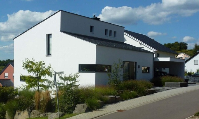 Mertesdorf Apartment | New design holiday apartment of the winery van | elkan in Ruwertal / near Trier.