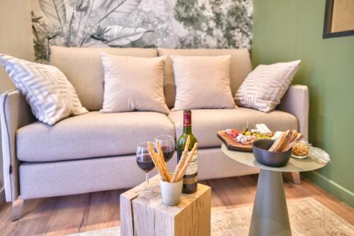 Grenelle Apartment | NEW Eiffel Tour ! Splendid Apartments in the Heart of Paris