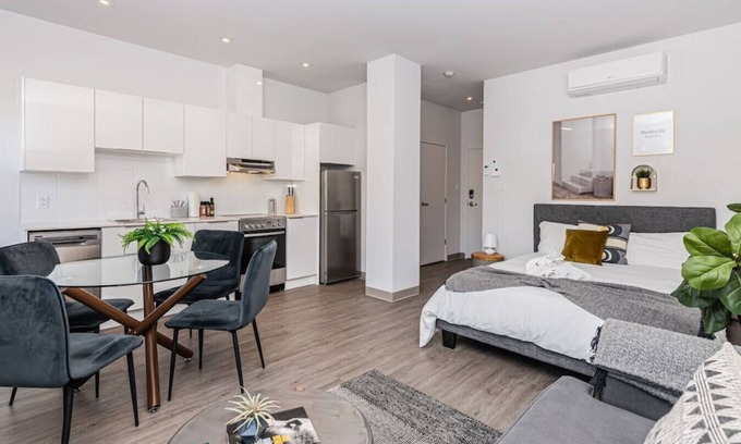 Plateau Mont Royal Apartment | New, Fresh and Luminous Studio in Le Plateau by Denstays