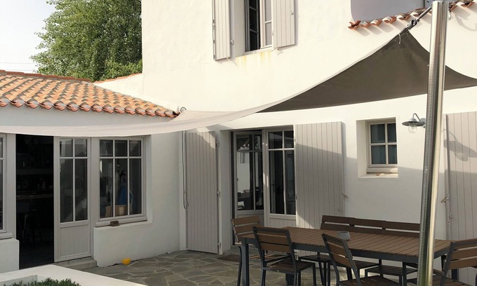 Ile d'Yeu House | New house with garden in port Joinville