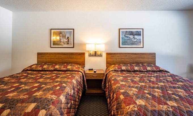 Boulder Junction Apartment | NEW LISTING! 116 Two Queen Room with lock off access by RedAwning