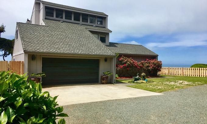 Harbor House | New Listing! Beautiful, Ocean Front home with a private beach access.