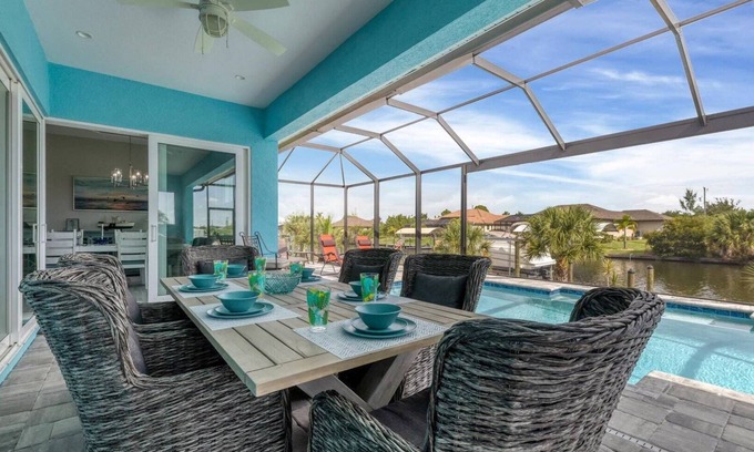 South Gulf Cove House | New Listing! Charlotte Harbor Area Resort, 120mi to Disney & 134mi to Universal - GRH550579