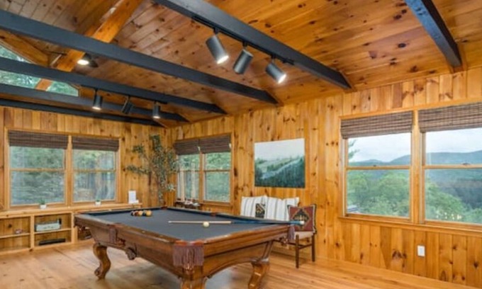 Blue Ridge Cabin | New Listing! Luxury mountain view cabin in the heart of Aska Adventure area