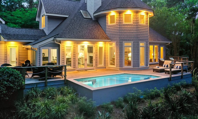 Vanderhorst Plantation House | NEW Listing! Popular Kiawah Location, Private Pool and Pet-Friendly!