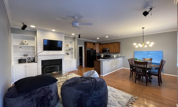 Columbia Condo | New Listing Steps from USC campus, Ft Jackson, In the heart of Downtown Columbia