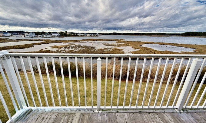 Selbyville Villa | New Listing: Waterfront at Bayville Shores w Panormaic Bay Views *3 Bedroom