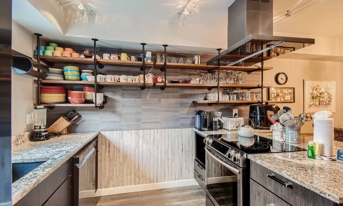 Four O'Clock House | New Listing! Winterpoint 44 2 Bedroom Condo by RedAwning