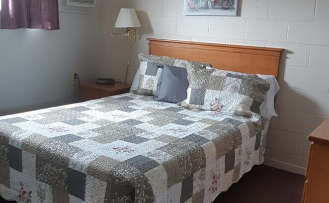 New London Hotel | New London Bay Motel - Apartments and rooms in scenic location - New London One-Bedroom Apartment #3